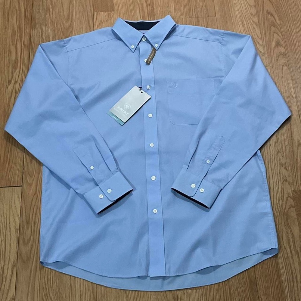 Ariat Men’s Medium Long Sleeve Button Down Dress Shirt Blue Classic Fit Western